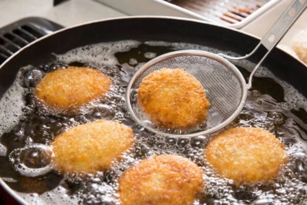 Cách bảo quản hành khô để lâu không mọc mầm-2