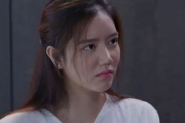 Vợ chồng tôi đang giận nhau, đồng nghiệp còn đổ thêm dầu vào lửa làm tôi tức sôi gan-2