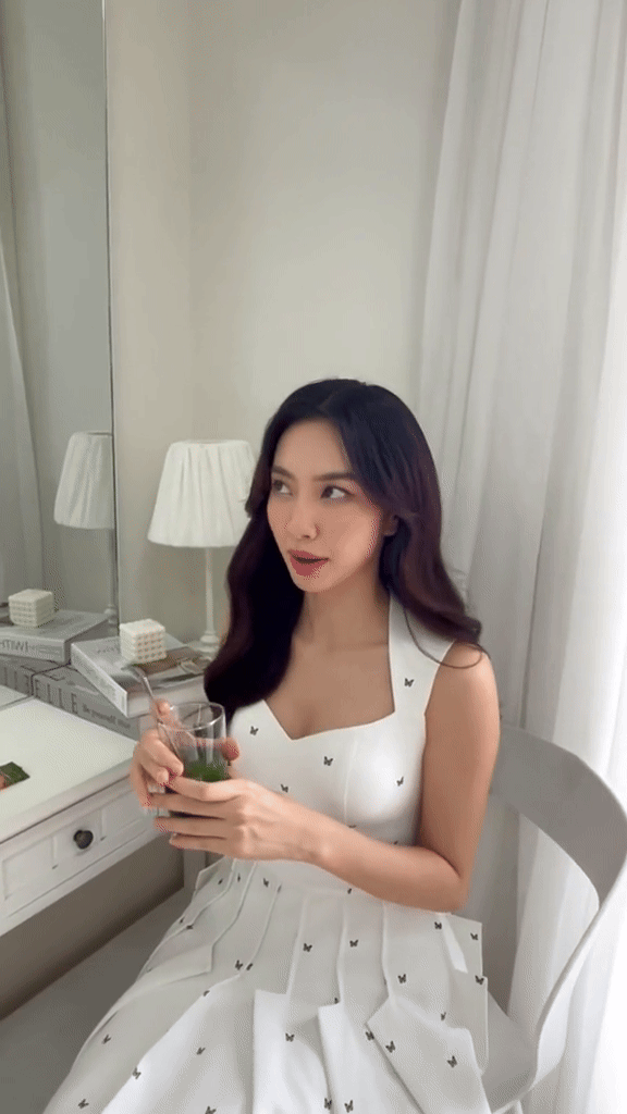 Hoa hậu Thùy Tiên lần đầu hé lộ không gian trong căn hộ ở TP.HCM: Giản dị đến bất ngờ!-9