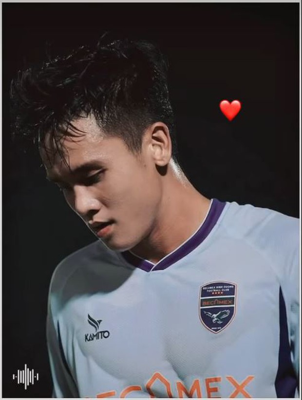 Top 5 cầu thủ đẹp trai nhất đội tuyển Việt Nam: Vị trí số 1 vừa điển trai lại còn giàu-2