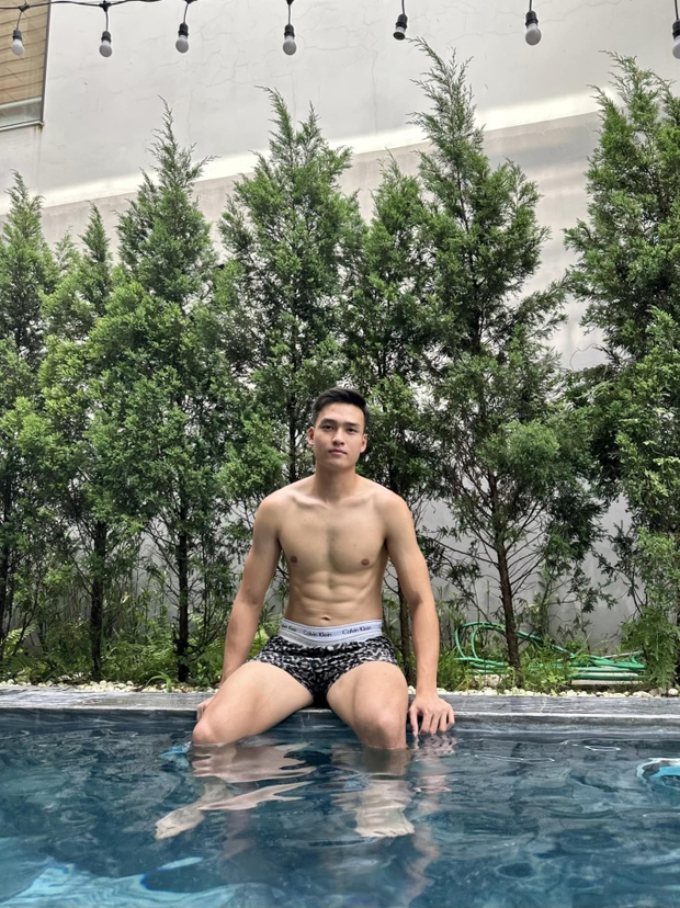 Top 5 cầu thủ đẹp trai nhất đội tuyển Việt Nam: Vị trí số 1 vừa điển trai lại còn giàu-12