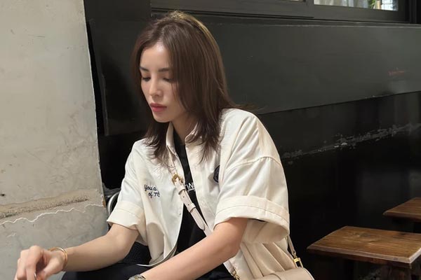 Sau khi vướng tin toang với Minh Triệu, Kỳ Duyên lộ hành động quan tâm tới sao nữ Vbiz-10
