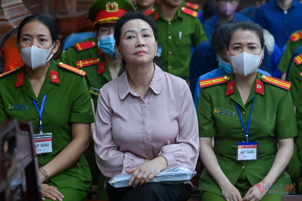 Bị cáo Trương Mỹ Lan nói con gái bán tòa nhà 1 tỷ USD ở Hà Nội để khắc phục-1