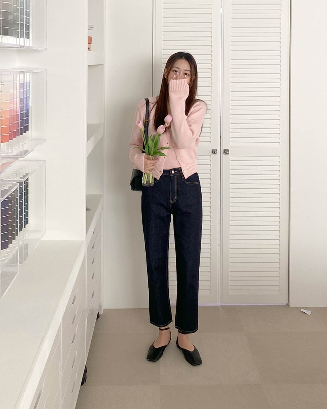 10 cách mặc quần jeans ống đứng sành điệu và tôn dáng-3