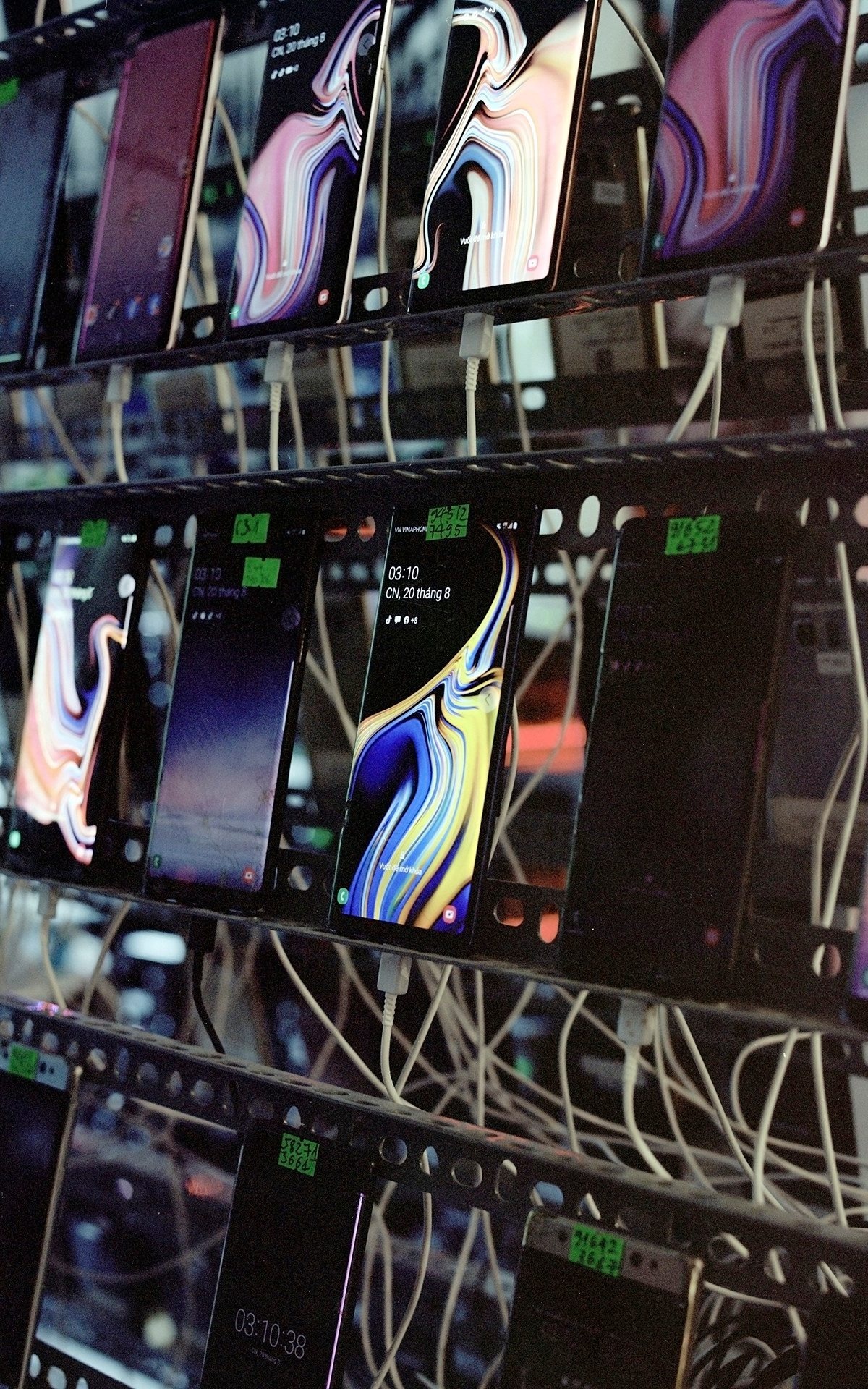 Bên trong những trại cày view, thao túng thuật toán Facebook, TikTok-3