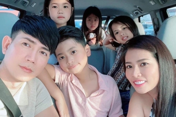 Quy tắc trong gia đình vị chủ tịch nổi tiếng sẽ khiến nhiều cha mẹ giật mình: Muốn con tài giỏi, phải bắt đầu từ những giây phút như này-2