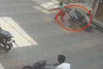 Anh hùng bán trái cây gây chấn động Hàn Quốc: Hạ gục kẻ tấn công dao trong nháy mắt, camera ghi lại diễn biến như phim-5