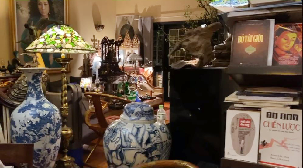 2 nơi ở đối lập phong cách của nữ Diva đầu tiên được phong NSND-10