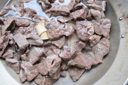 Hầu hết chất độc trong con lợn đều tích tụ vào bộ phận này nhiều người Việt thích ăn