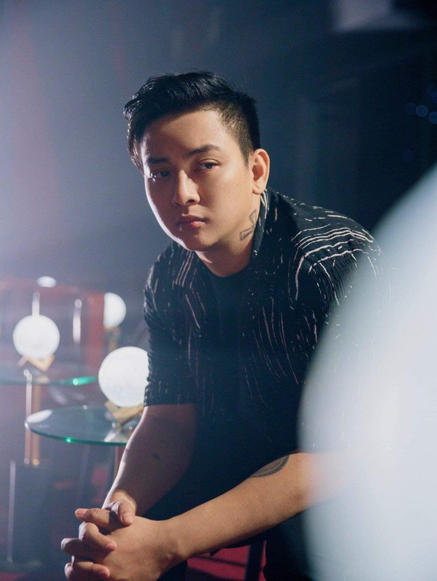 Mối tình của Hoài Lâm và bạn gái kém 8 tuổi-11