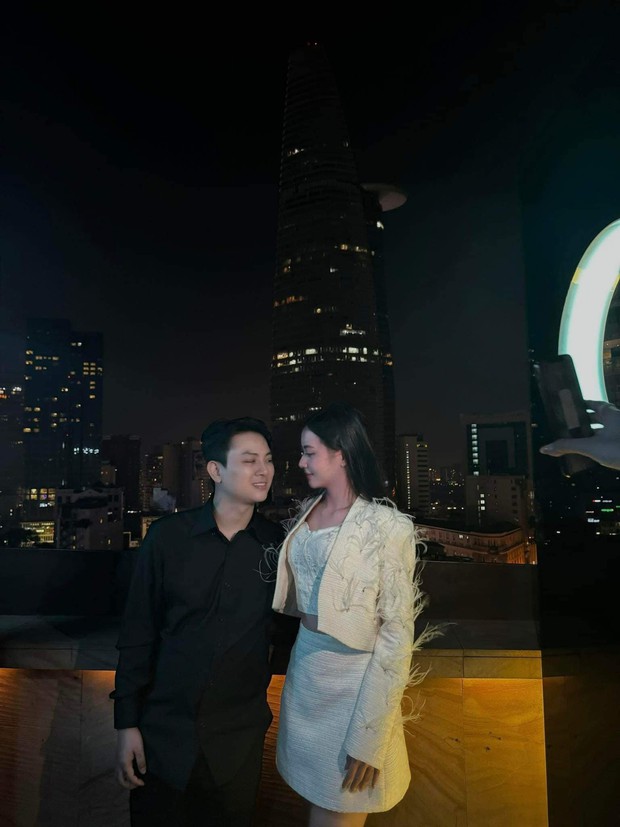 Mối tình của Hoài Lâm và bạn gái kém 8 tuổi-1