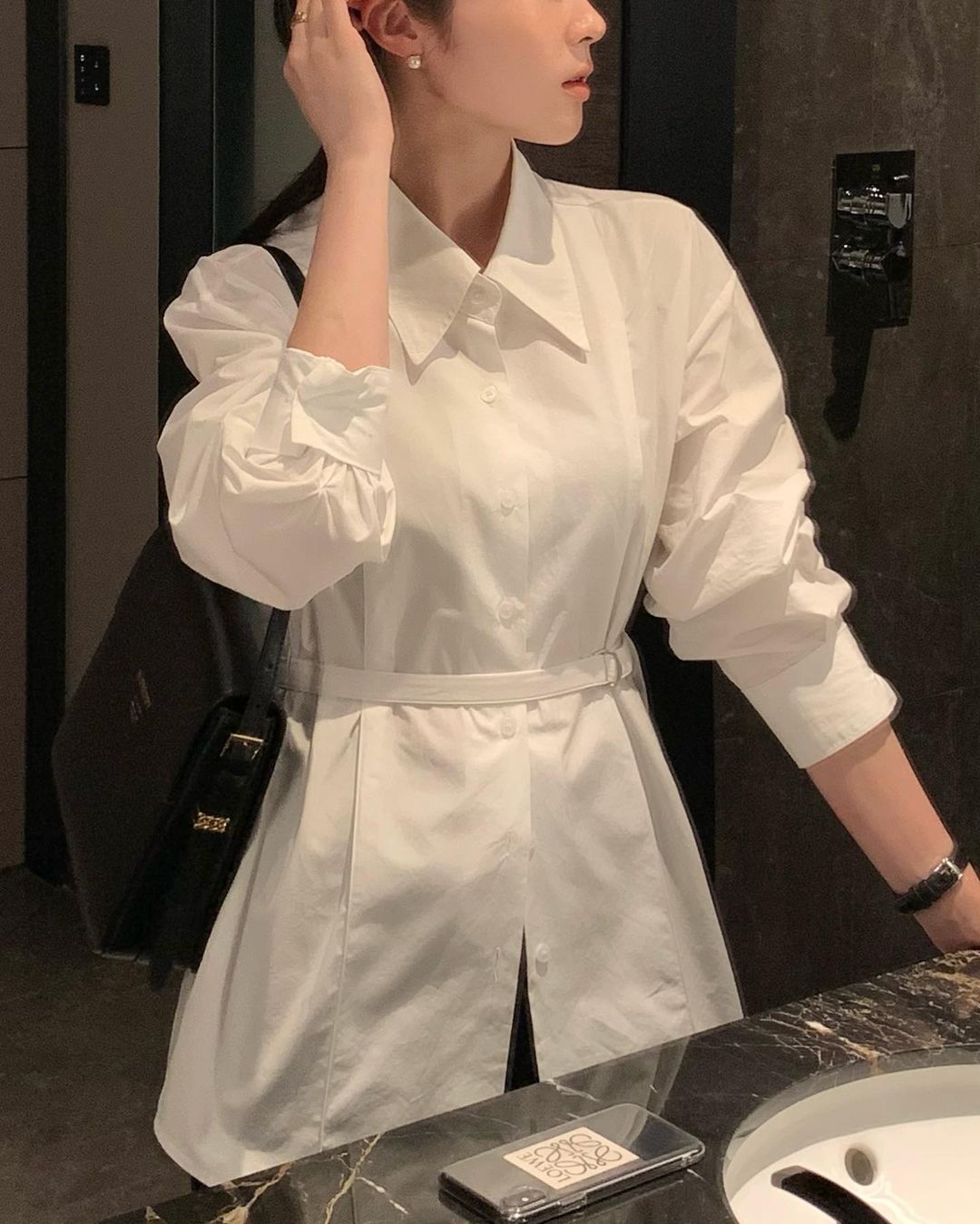 Kiểu blazer có thể diện đẹp từ Xuân sang Hè, tôn dáng hiệu quả và rất thanh lịch-9