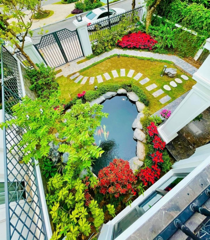 Bên trong biệt thự 60 tỷ của phú bà VFC: Không gian rộng 600m2, nội thất đắt đỏ và một điều gây choáng ngợp-3