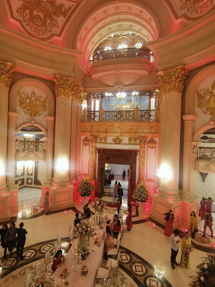 Không chỉ có Tràng An - Bái Đính, Ninh Bình còn là mảnh đất của những dinh thự bạc tỷ, 1 gia đình xây luôn 5 lâu đài liền kề!-4