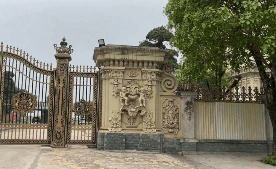 Không chỉ có Tràng An - Bái Đính, Ninh Bình còn là mảnh đất của những dinh thự bạc tỷ, 1 gia đình xây luôn 5 lâu đài liền kề!-20