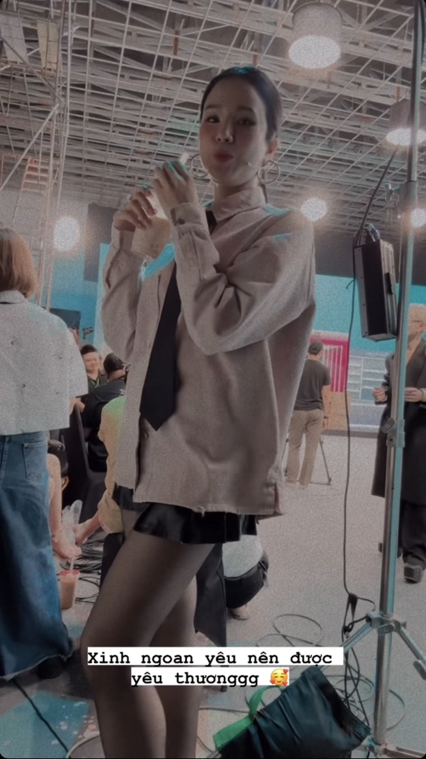 Sau khi vướng tin toang với Minh Triệu, Kỳ Duyên lộ hành động quan tâm tới sao nữ Vbiz-2