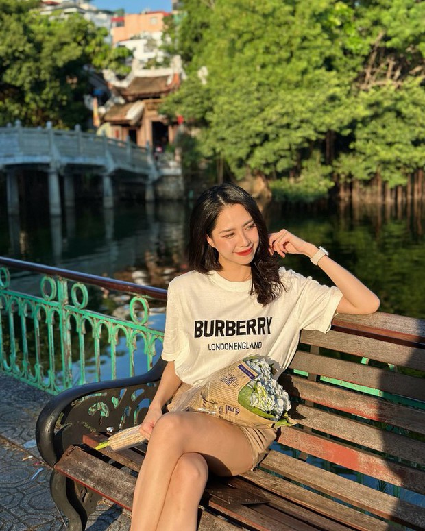 Cô gái Đắk Lắk là tiếp viên trưởng trẻ nhất hãng bay, tiết lộ thu nhập không như nhiều người nghĩ-4