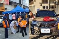 Malaysia: Người đàn ông cất xe SUV đi ăn xin kiếm 2,6 triệu đồng/đêm