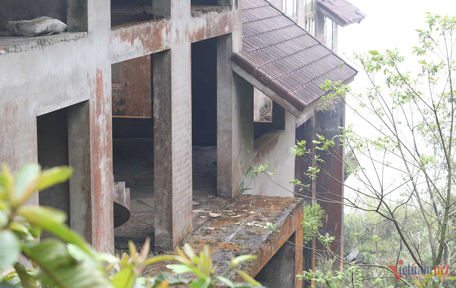 Chuyện khó tin trong căn biệt thự bỏ hoang ở Vĩnh Phúc-6