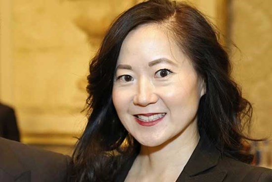 Nữ CEO được phát hiện qua đời trong chiếc xe Tesla chìm dưới ao, quá trình giải cứu gặp nhiều khó khăn