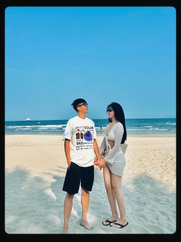 Cô chủ khách sạn khoe vóc dáng nuột nà, 3 vòng sexy thế này bảo sao Phan Văn Đức không thể rời mắt-4