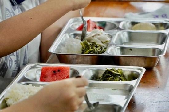 Hà Nội tính chốt mức trần bữa ăn bán trú, tăng phí chăm sóc gấp 1,7 lần