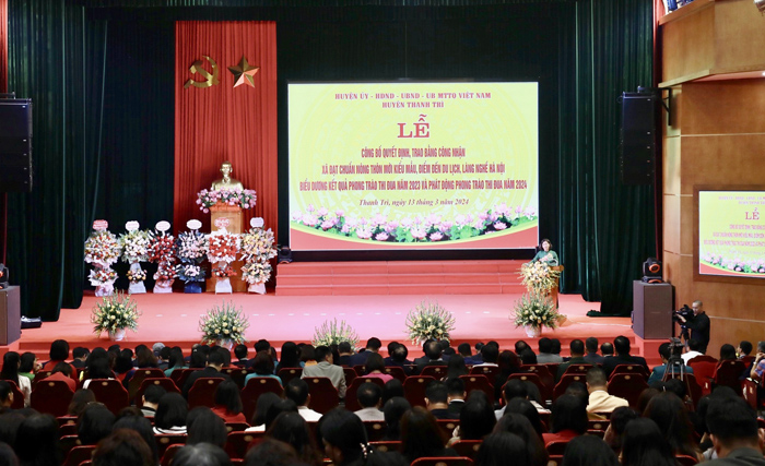 Trao bằng công nhận 15/15 xã huyện Thanh Trì đạt chuẩn nông thôn mới kiểu mẫu-6