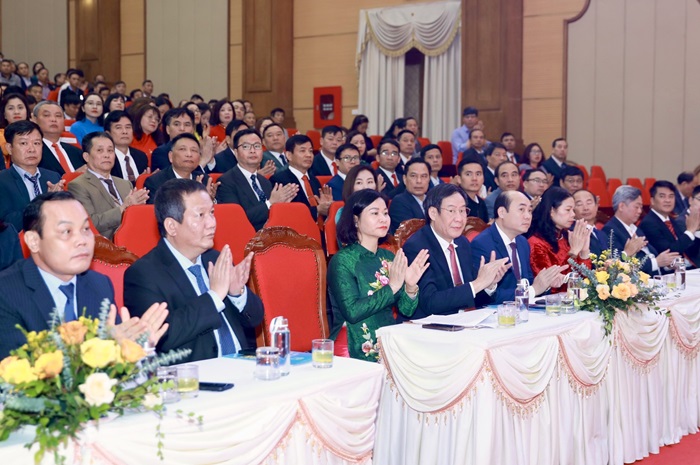 Trao bằng công nhận 15/15 xã huyện Thanh Trì đạt chuẩn nông thôn mới kiểu mẫu-2