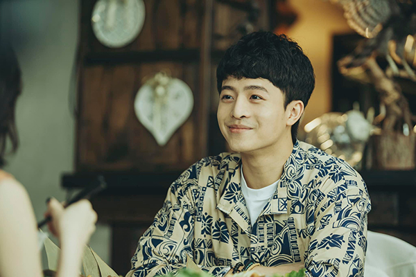 Bạn trai màn ảnh Midu sau 20 cuộc phẫu thuật: Diện mạo và cuộc sống đổi thay ra sao?-3