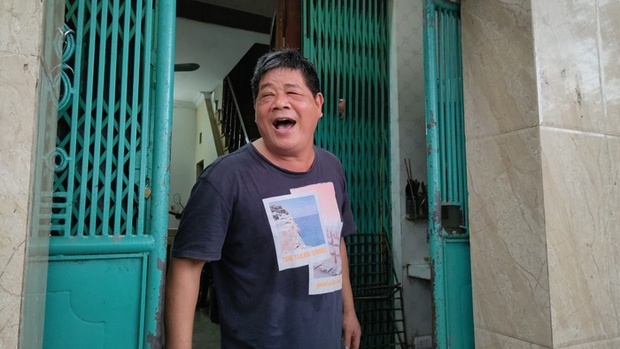 NGÕ không SỢ VỢ bất ngờ gỡ biển, chị em phụ nữ trong ngõ xác thực: Ở đây ai cũng yêu vợ hết!-4