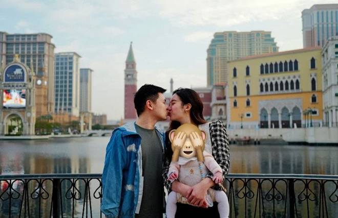 Đỗ Mỹ Linh khoe đồ ăn dặm cho con, cháu gái Bầu Hiển 8 tháng tuổi bụ bẫm, 2 tay ú nần cực yêu-7