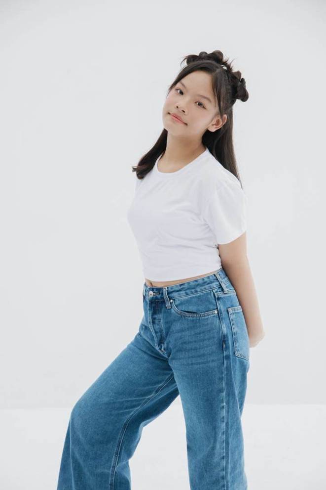Con gái là thần đồng của Phạm Quỳnh Anh phổng phao như thiếu nữ ở tuổi 12, hát hay lại nhảy đẹp-6