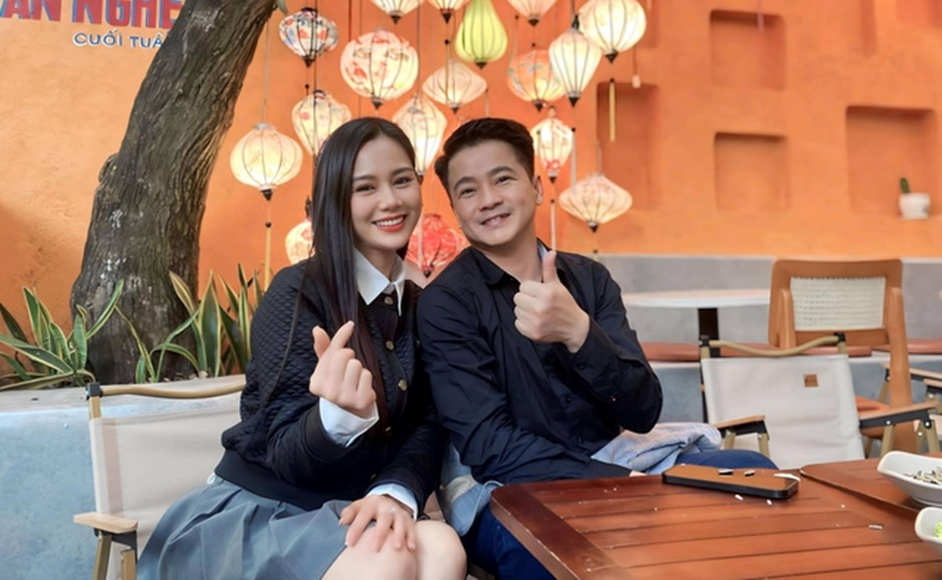 Mỹ nhân phim VTV mang quân hàm Thiếu tá, sống hạnh phúc bên chồng là Trung tá, Phó giám đốc Nhà hát kịch-6