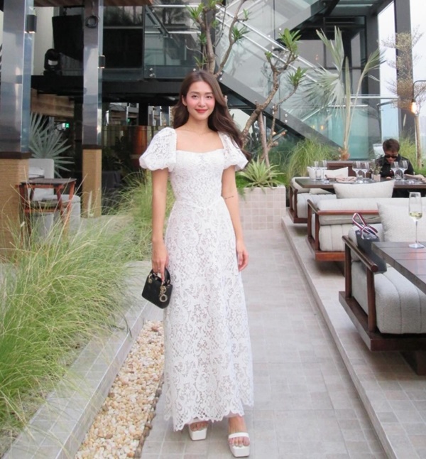 4 mẫu giày được sao Việt diện nhiều nhất vì tôn dáng đỉnh cao-5