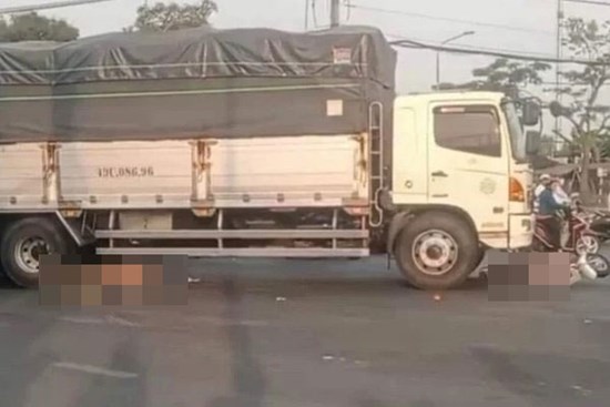 Ô tô tải tông xe máy ở TP.HCM, hai bà cụ tử vong