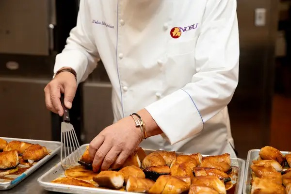 Cô gái tiết lộ bất ngờ về cảm giác làm trợ lý cho tỷ phú: Những món quà xa hoa đến lãng phí trắng trợn, lương cao nhưng đành bỏ-4