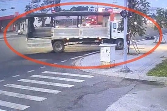 Lời khai bất ngờ của tài xế xe tải cán chết người nằm ngủ trên vỉa hè