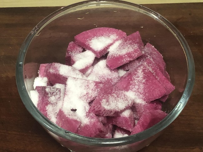 Chán ăn cá thịt, hãy thử món củ cải muối: Công thức đơn giản và lưu ý chọn củ cải để giòn nhất khi muối-3