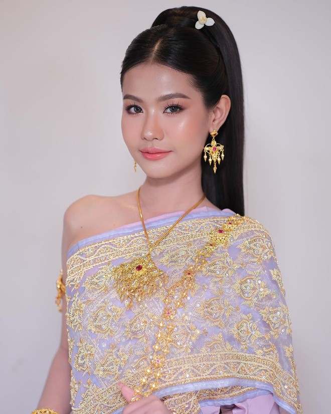 Tân Hoa hậu Trái Đất Campuchia bị chê nhạt nhòa-7