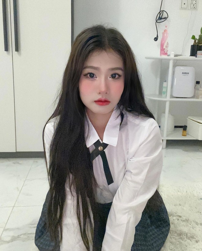 Tân Hoa hậu Trái Đất Campuchia bị chê nhạt nhòa-12