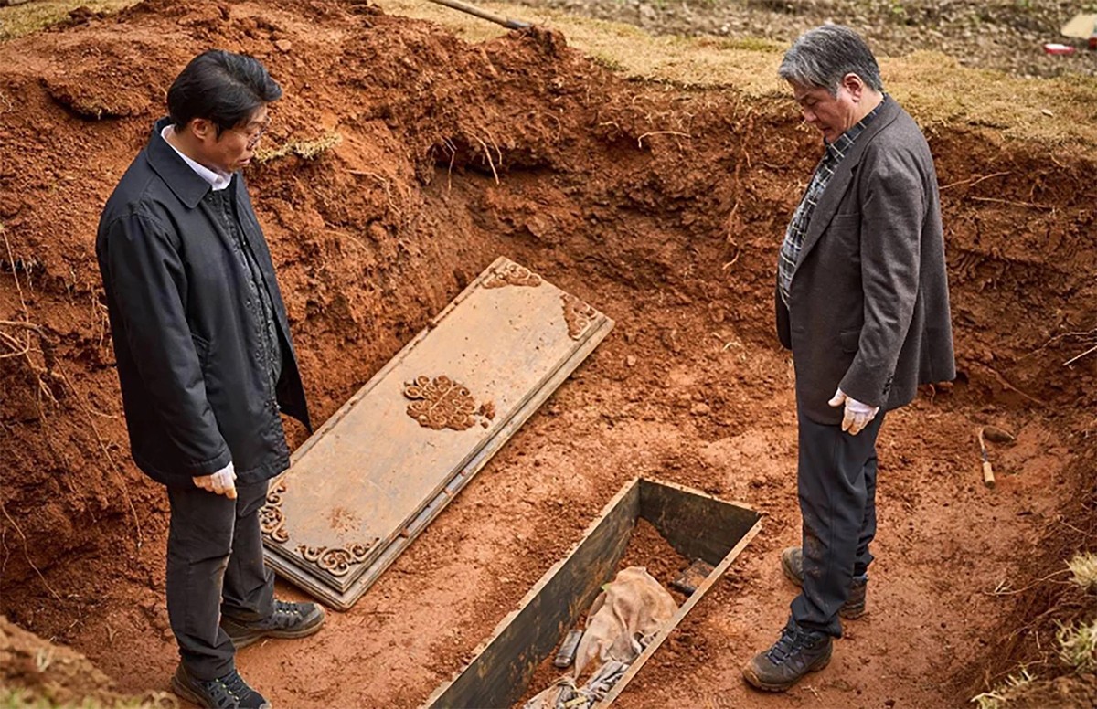 Giải mã cơn sốt ‘Quật mộ trùng ma’-4
