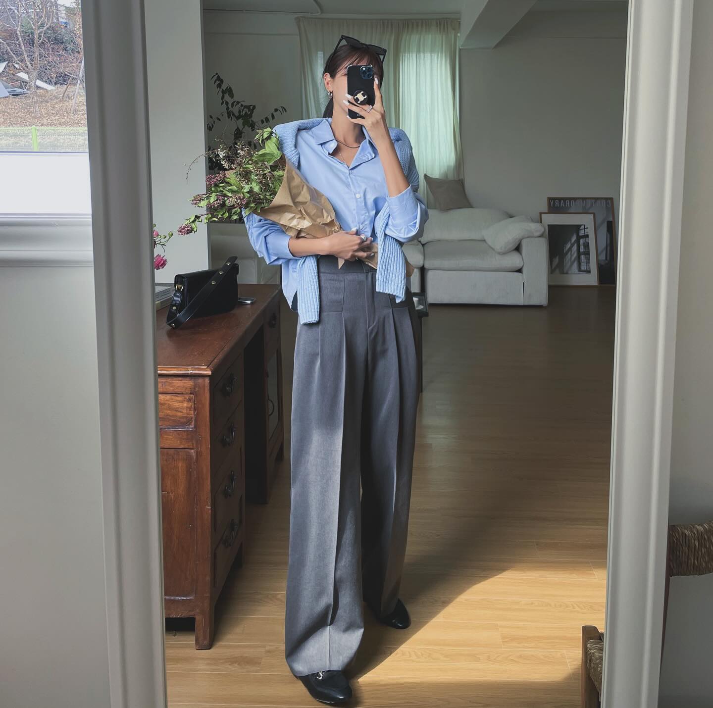 Biên tập viên thời trang sắm 5 item để làm mới tủ đồ công sở nhàm chán-2