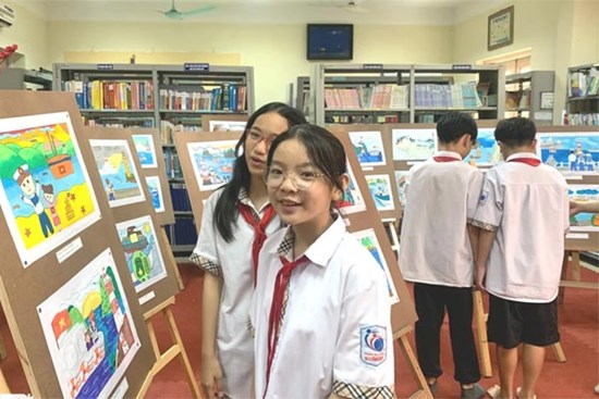 Những đứa trẻ nằm ngoài cuộc đua lớp 6 trường điểm