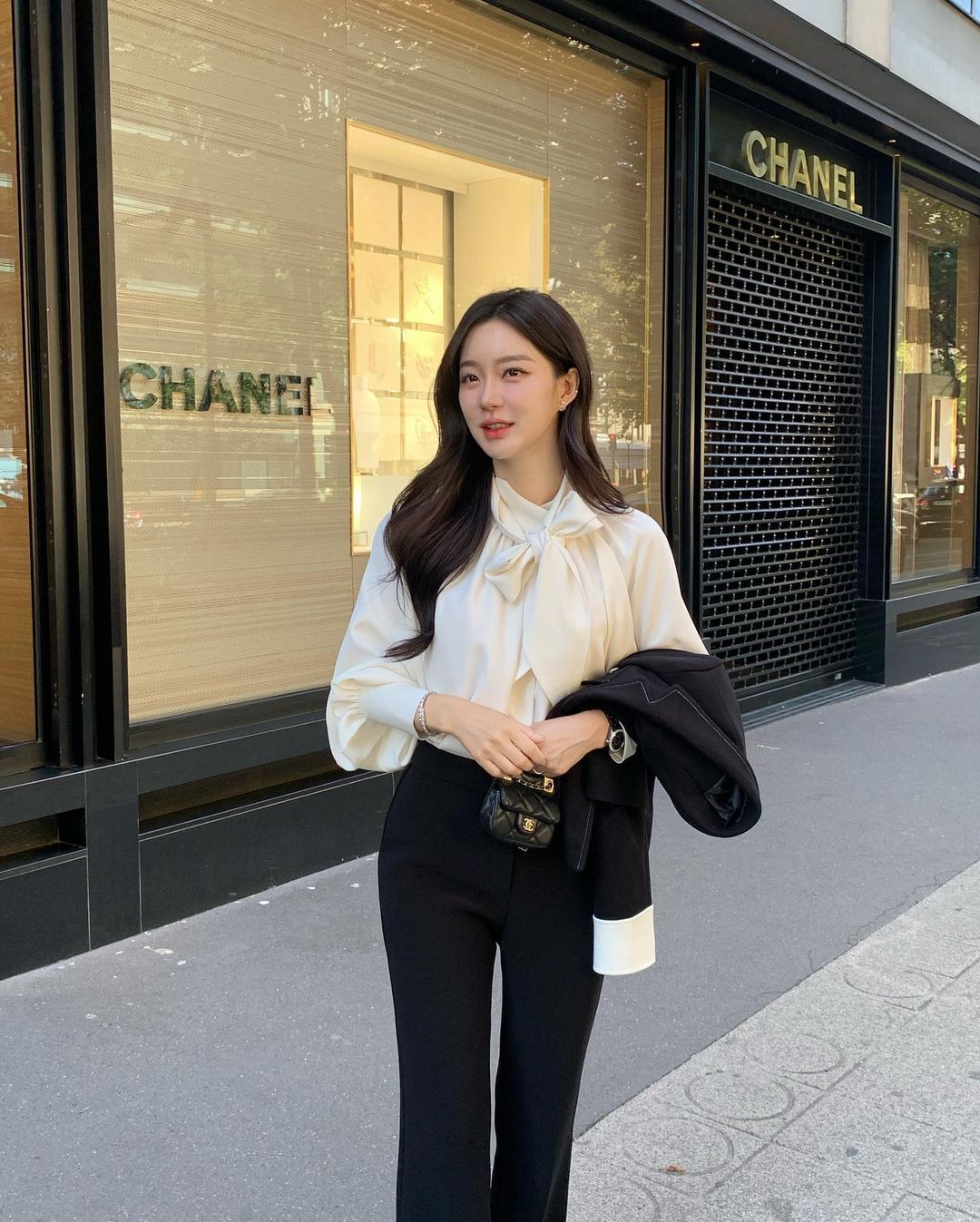 5 kiểu sơ mi điệu đà đang được hội blogger Hàn yêu thích-3