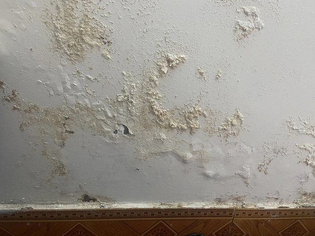 Hà Nội nồm ẩm kéo dài: Người già, trẻ em nhập viện có xu hướng tăng-4