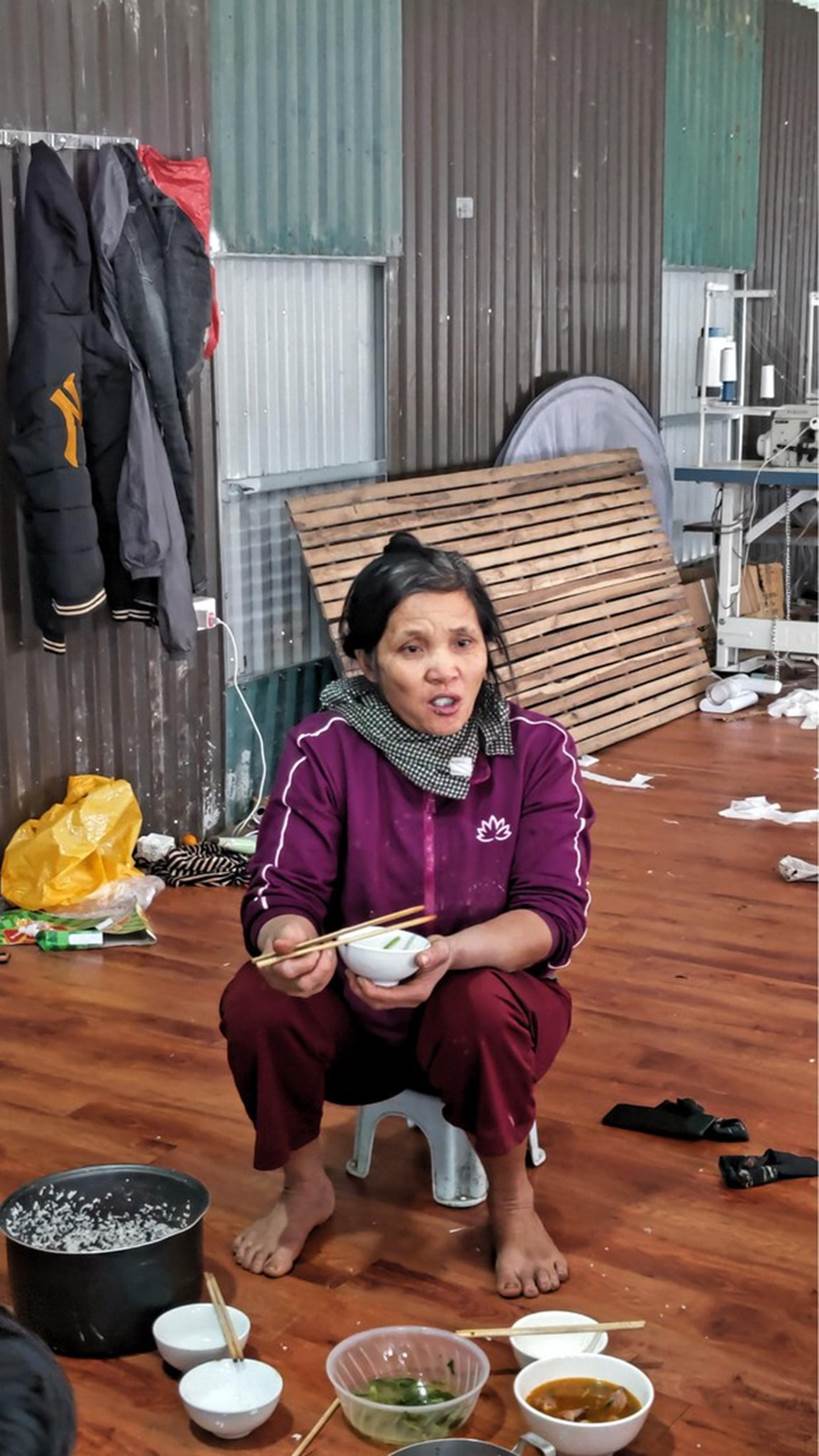 Hà Nội: Nỗi đau của người phụ nữ sinh 14 con, đứa vướng lao lý, đứa nói thẳng: Tôi không có người mẹ như bà-11