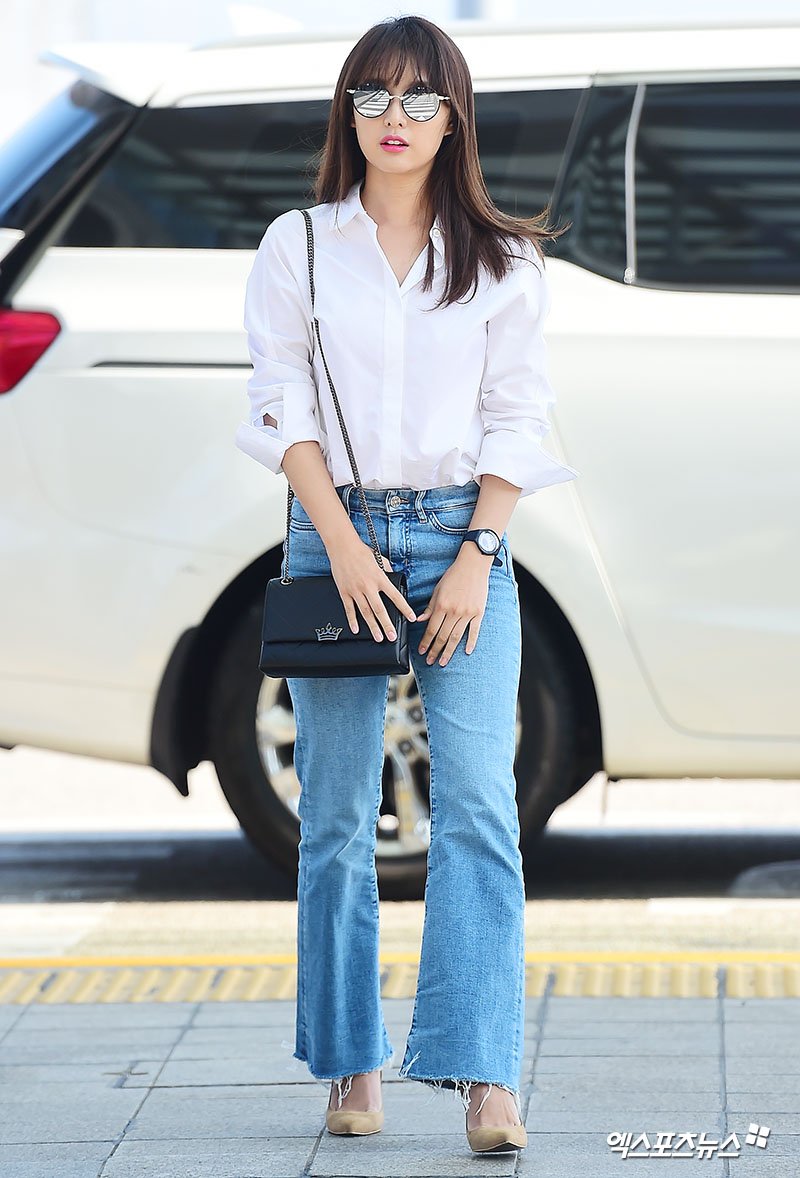 Kim Ji Won xinh đẹp lộng lẫy nhưng chỉ thích diện đồ tối giản-6