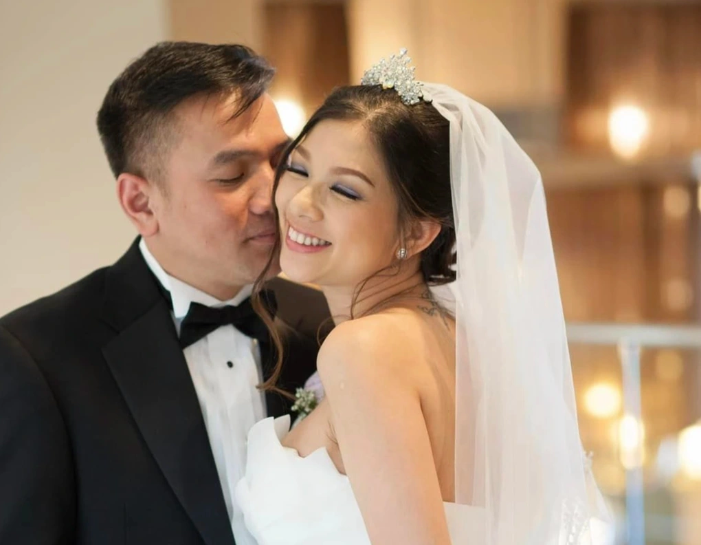 Lấy đại gia ở Mỹ, cuộc sống của nữ ca sĩ Việt như bà hoàng: Chồng nổi hứng là tặng siêu xe, biệt thự-2