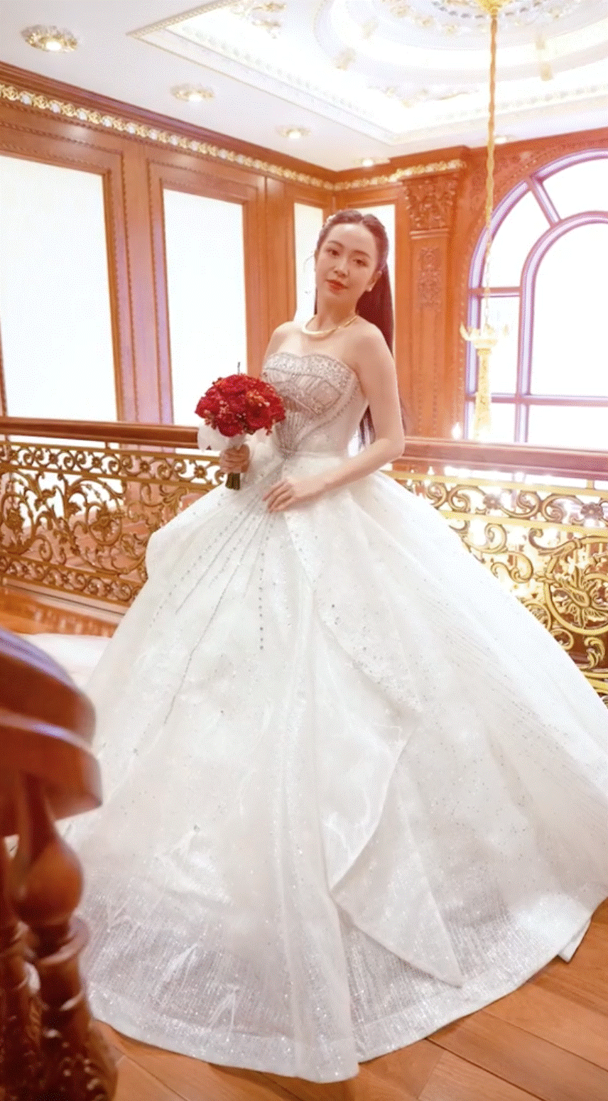 Ngắm cơ ngơi như cung điện của nhà chồng diễn viên Kim Oanh, ai cũng chúc mừng cô số hưởng-4