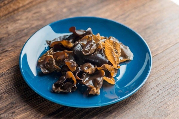 Mùa xuân nhớ làm 4 món ăn giàu kali này để tránh buồn ngủ và mệt mỏi: Thơm ngon mà dễ nấu vô cùng-9